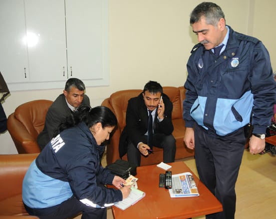 ‘Sakın para vermeyin’