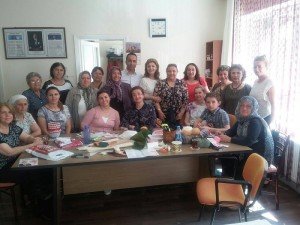 CHP’Lİ BAYANLARDAN KANDER VE ONKOSAV ZİYARETİ