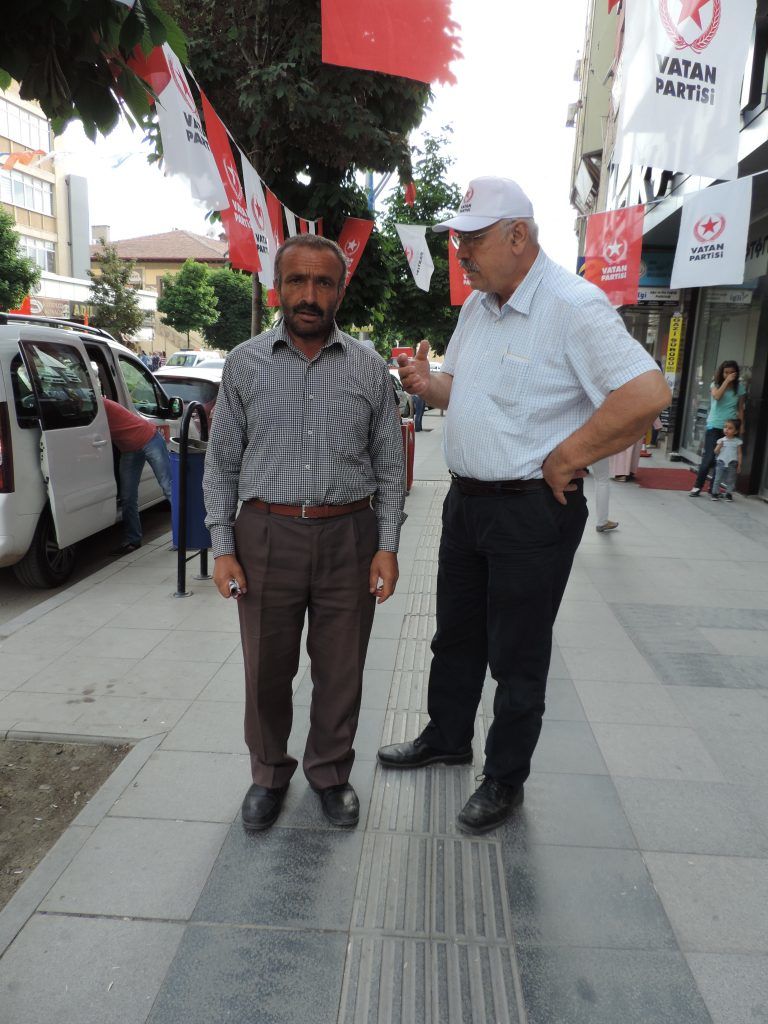 Vatan partisi dert dinlemeye devam ediyor