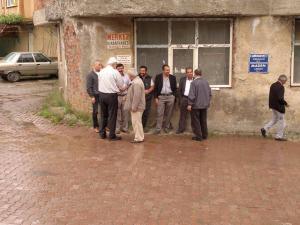 11281801_559586100846082_1943570502_n