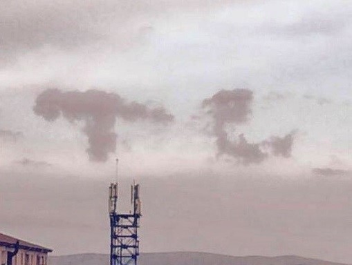 Bulutlar gökyüzüne T.C Yazdı