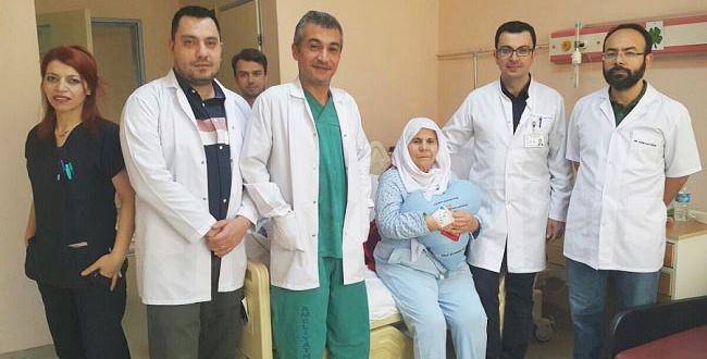 Çorumlu kadın 3 defa duran kalbine yenilmedi