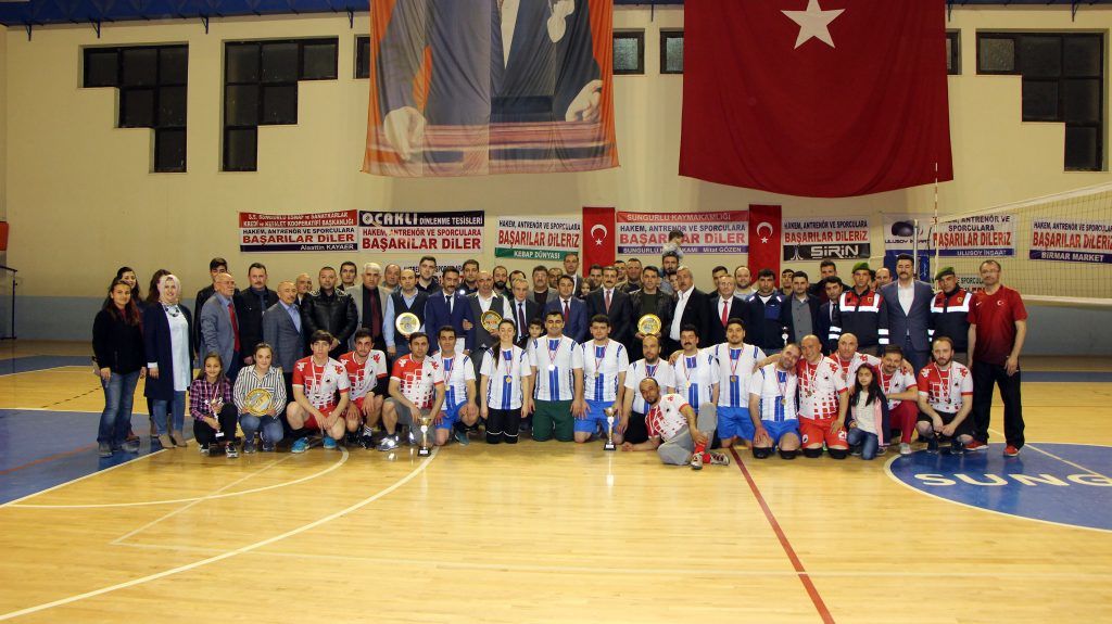 Şampiyon Aşağı Fındıklı Ortaokulu