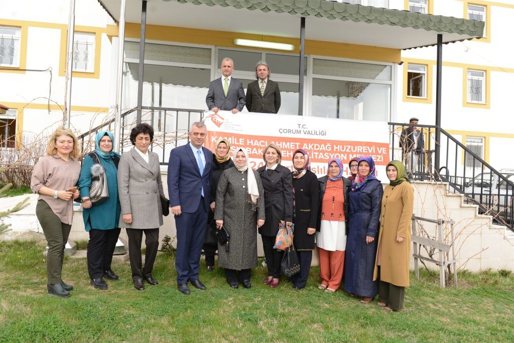 Yaşlıların en mutlu günü