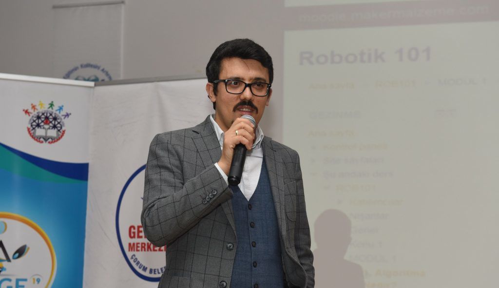 Öğretmenlere Robotik Kodlama Eğitimi