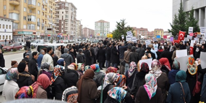 Çorum’da ‘Zaman’ protestosuna 18 gözaltı 14 tutuklama