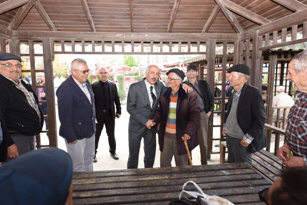 Başkan Gül, Bahçelievler Kadın Kültür Merkezi’ne ziyaret