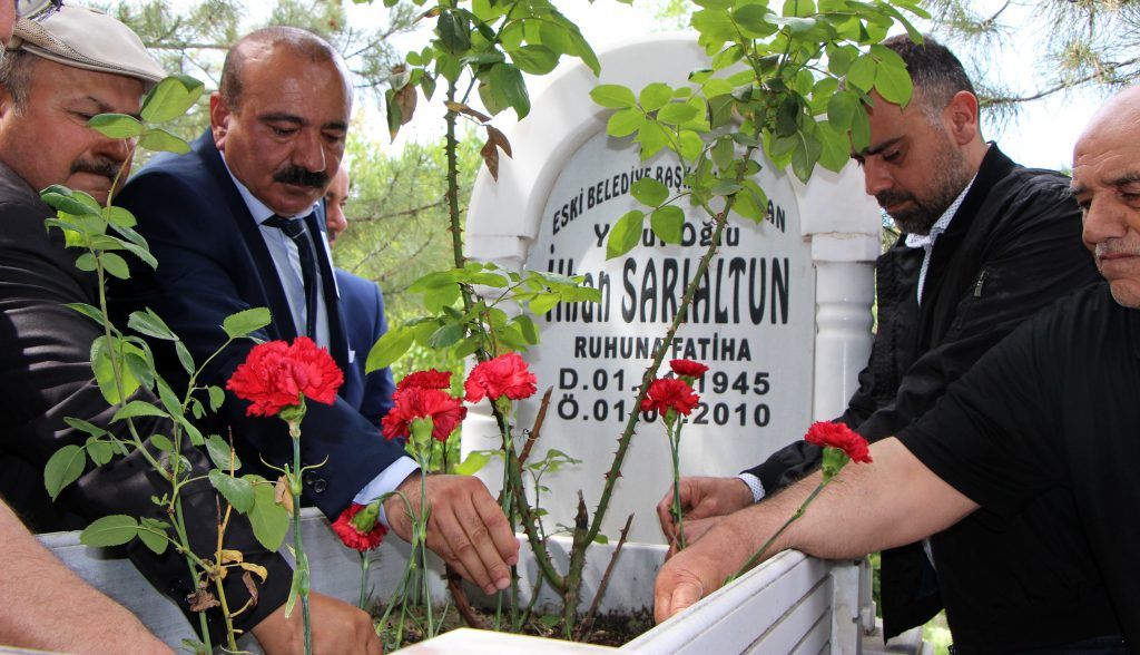 İlhan Sarıaltun mezarı başında anıldı