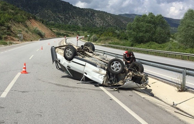 TAKLA ATAN ARAÇ HURDAYA DÖNDÜ!
