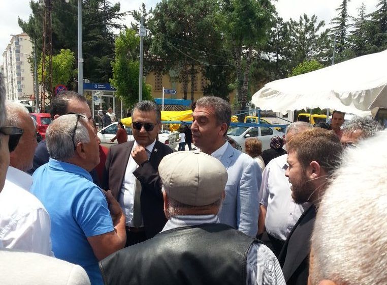   Tufan Köse’ye pazar yerinde sataştılar