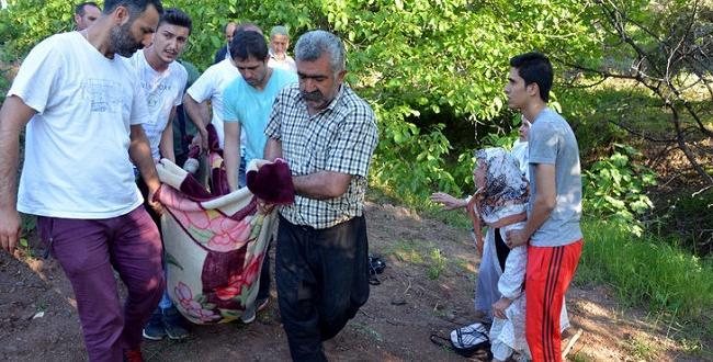 Ecel bağ evinde yakaladı