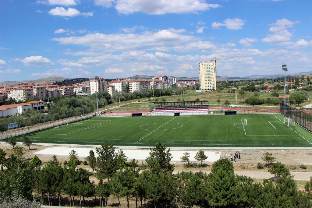 Stadyuma 800 kişilik ilave tribün yapılıyor
