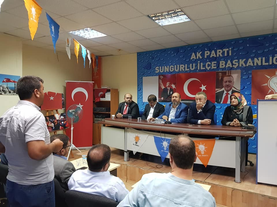 “DEĞERLERE BAĞLI, İŞİ BİLECEK VE HALK DESTEKLEYECEK”