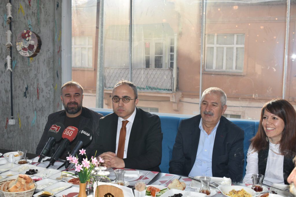 DOĞAN: BASIN BİZİM GÖZÜMÜZ, KULAĞIMIZ