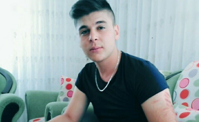 GENÇ YAŞTA SEVENLERİNİ ÜZDÜ