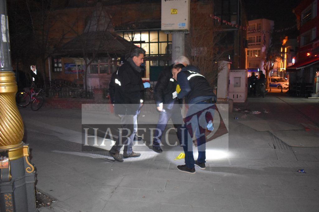 Tartışma kavgaya döndü 1 kişi bıçaklandı