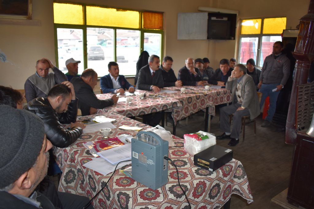 Baltacı, Mecitözü Buğday pazarında esnafı dinledi