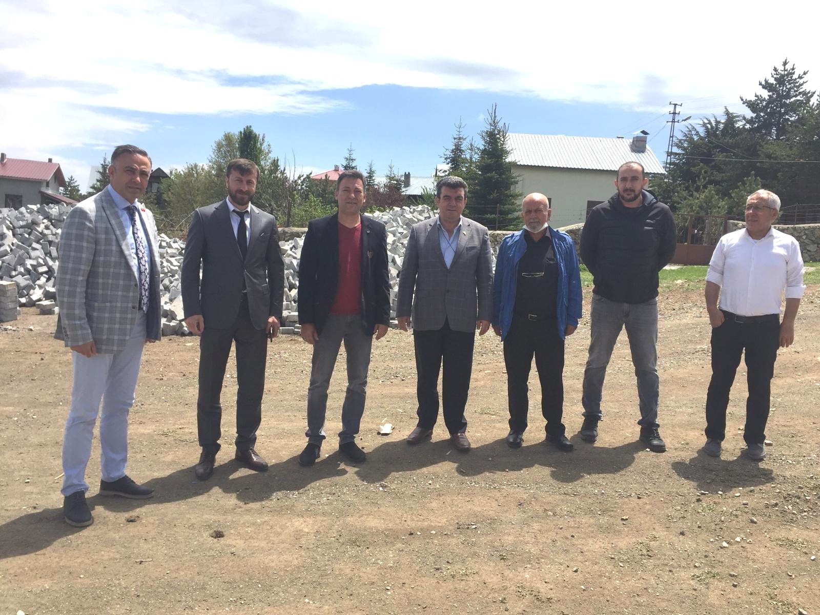 TAHTASIZ, “Bu saldırılar birilerinin iktidarı kaybetme korkusunun mahsulleridir”