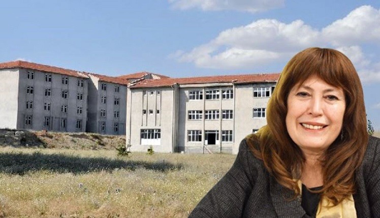İYİ PARTİLİ SUNAT, ÇORUM MİLLETVEKİLLERİNE YİNE GOL ATTI.. “ÇORUM POLİS OKULU ÇÜRÜYOR!”