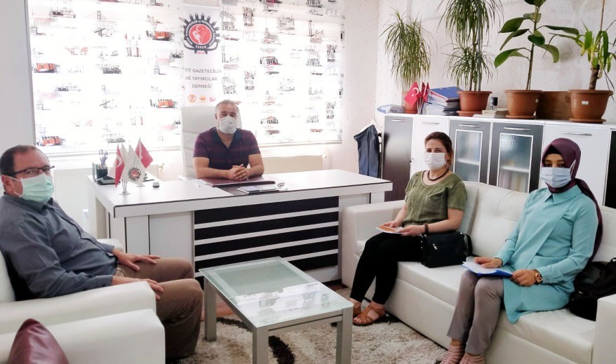 Bayrak’tan HGYD’ye nezaket ziyareti