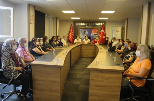 CHP’Lİ KADINLAR:AİLE BİRLİĞİNİ YASALAR DEĞİL, ŞİDDET BOZAR