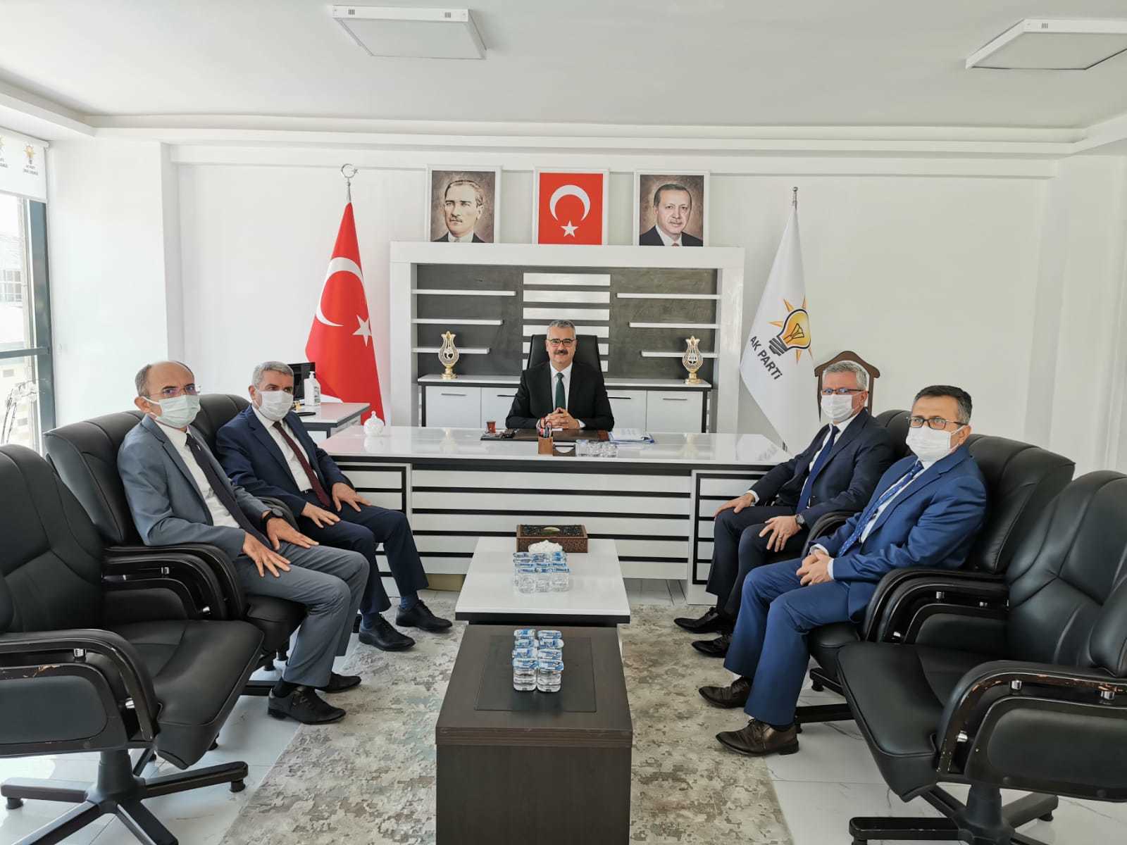 AHLATCI: EN BÜYÜK YATIRIM EĞİTİME YAPILAN YATIRIMDIR