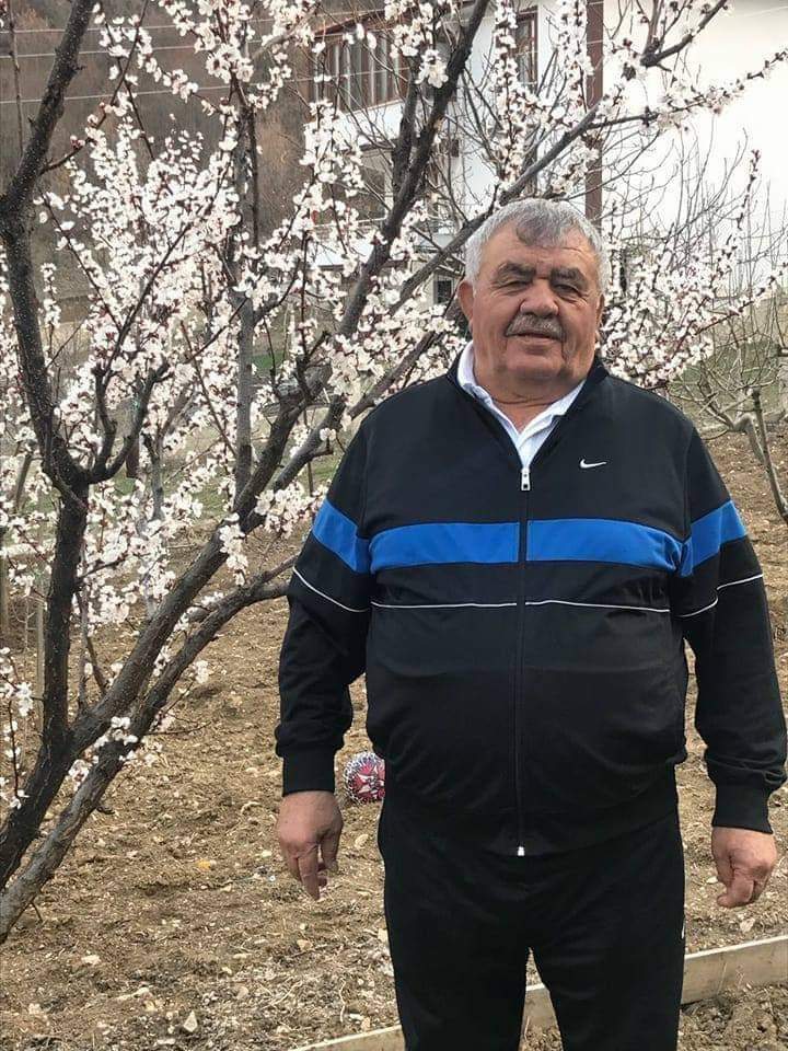HÜSEYİN TEKE VEFAT ETTİ GÜREŞ CAMİASI YASTA