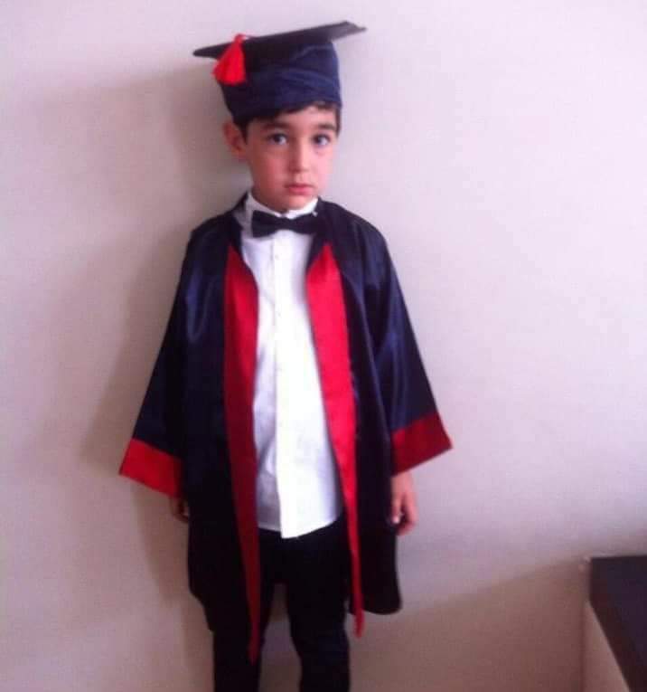 BABASI TRAFİK KAZASINDA, KENDİSİ İZMİR DEPREMİNDE HAYATINI KAYBETTİ