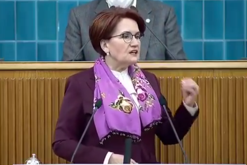 AKŞENER, ‘ ERDOĞAN VE SAZ ARKADAŞLARIN’DAN’ YÜKLENDİ