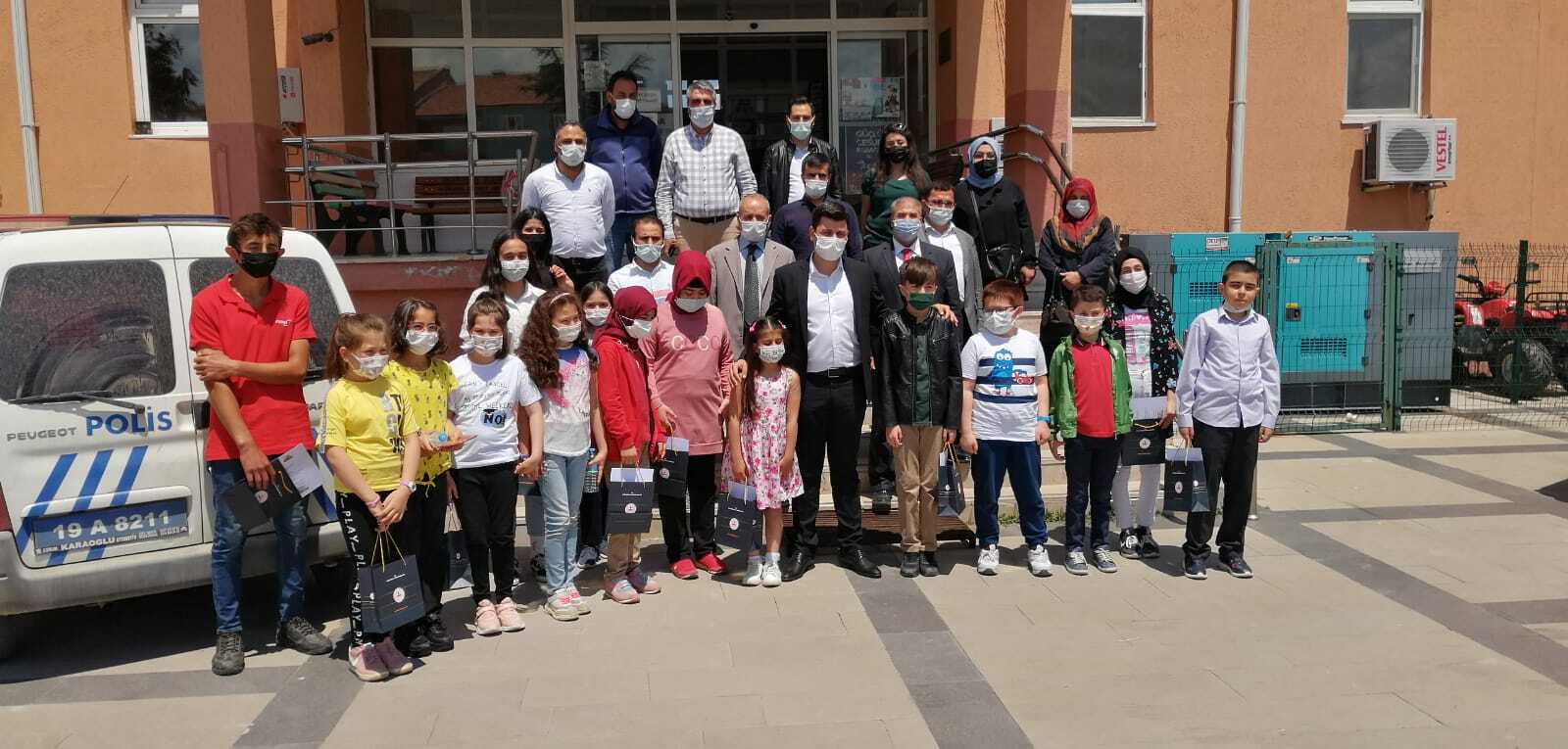 En Çok Kitap Okuyan Öğrencilerimiz Ödüllendirildi