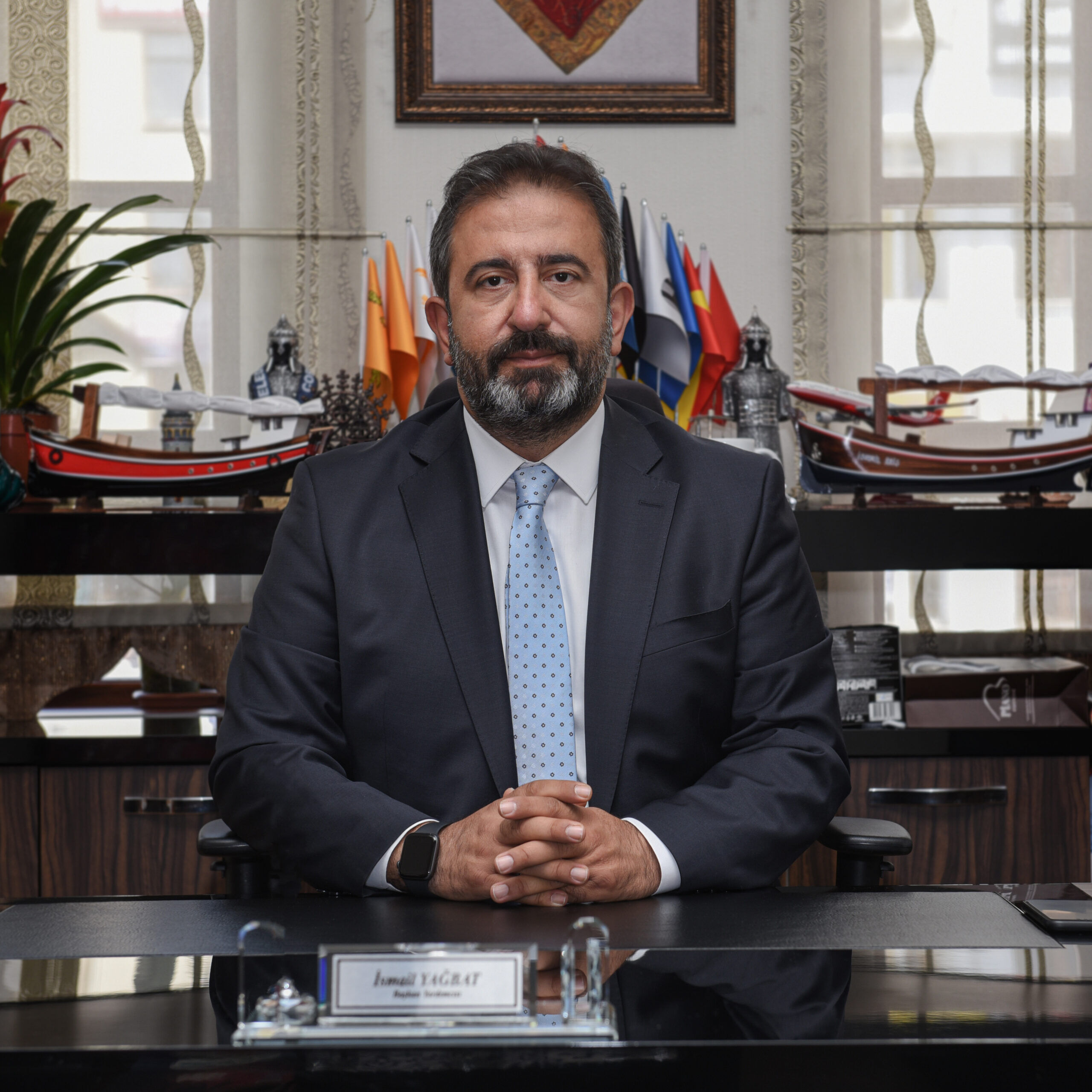 Bisikletini de al gel. Pedallar dönüyor, yüzler gülüyor