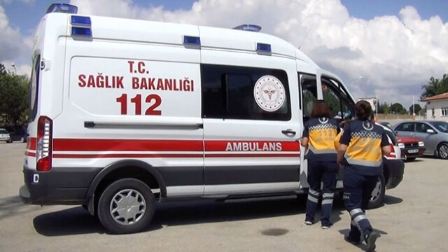 BEBEĞİN ÜZERİNE KAYNAR SU DÖKÜLDÜ