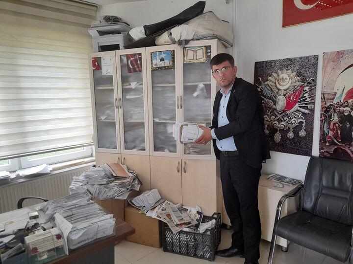 MUHTARLIKLARI ZİYARET ETTİ, GÖRDÜKLERİ KARŞISINDA ŞOK OLDU!
