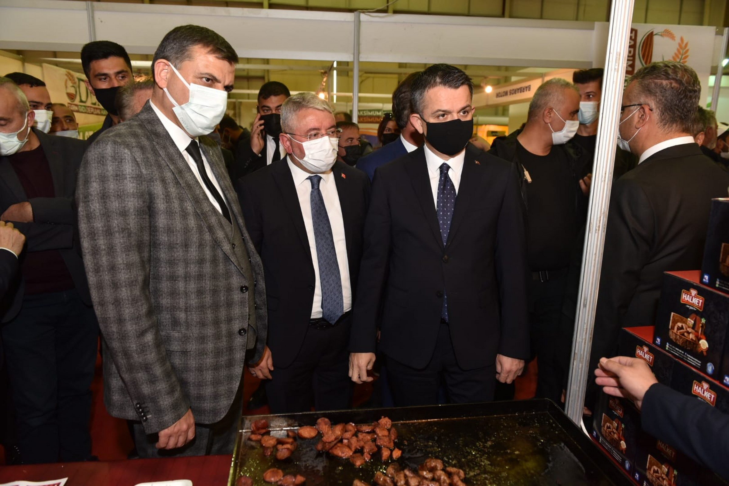 9. Çorum Tarım Fuarı’nda Halk Et, standı yoğun ilgi gördü