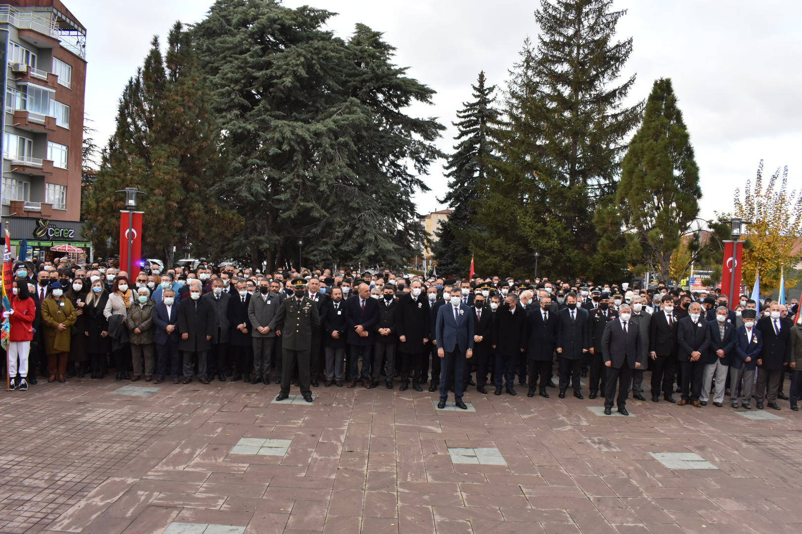 ULU ÖNDERİMİZİ SAYGIYLA ANDIK