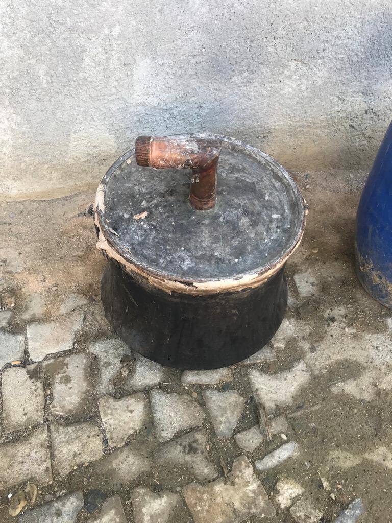MECİTÖZÜ’NDE KAÇAK ALKOL OPERASYONU