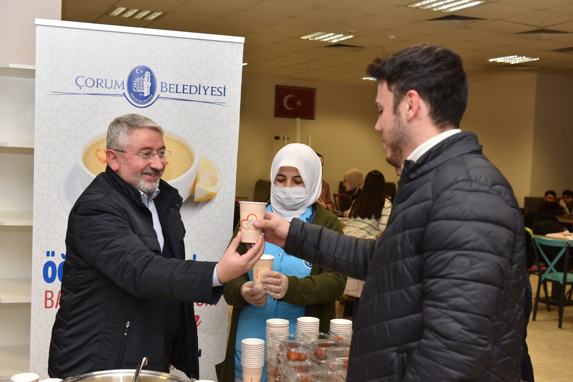Aşgın’dan öğrencilere moral ziyareti