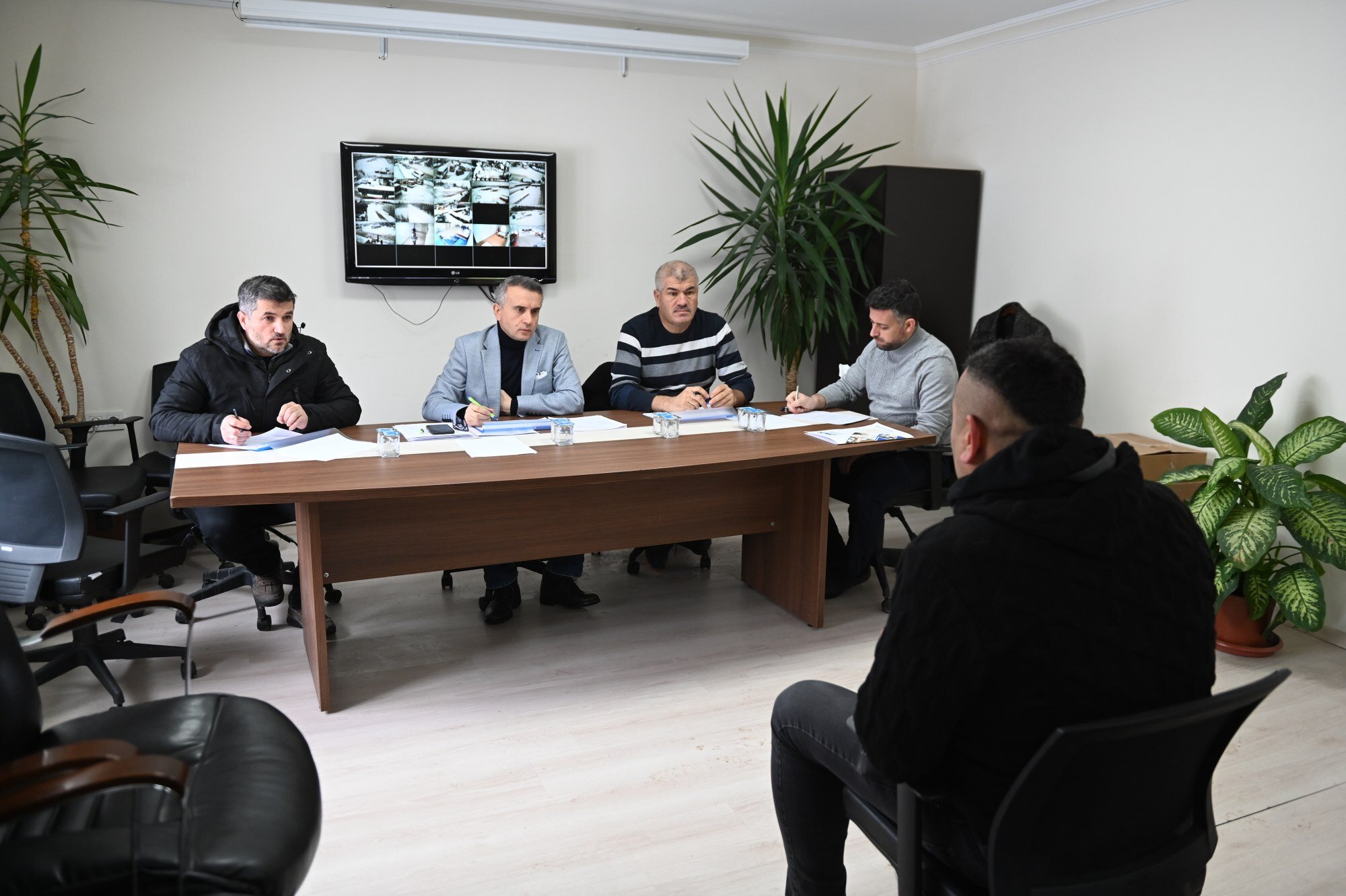 Otobüs şoför adayları ve meslek elemanları mülakata girdi