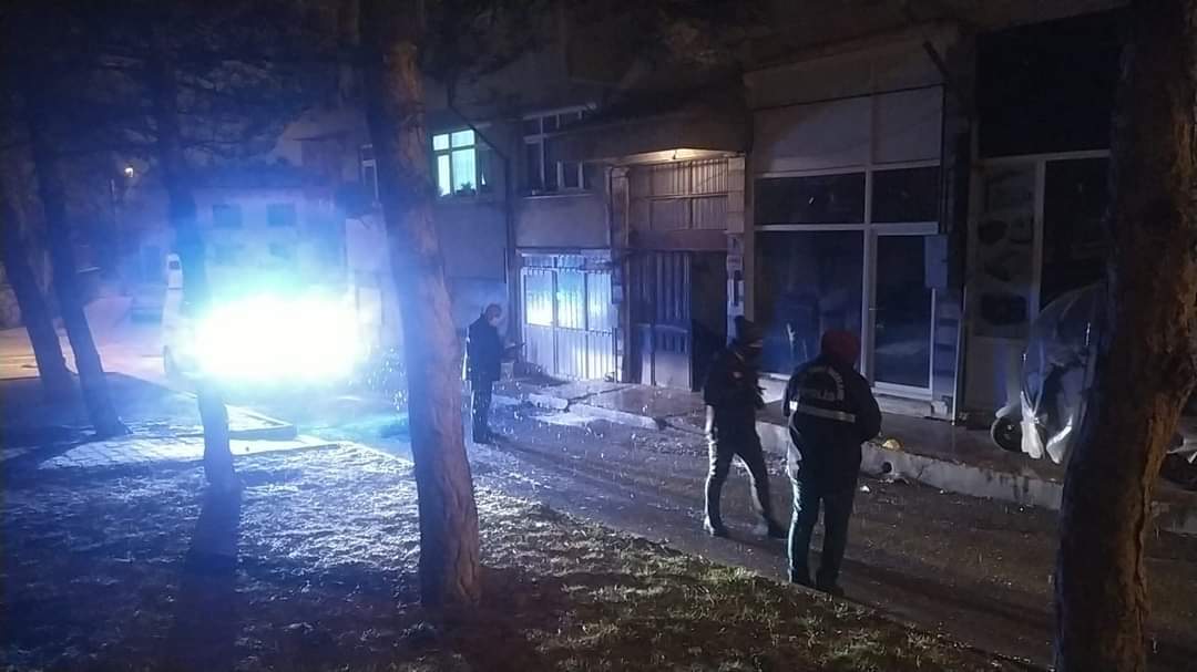 ÇORUM’DA SİLAHLI KAVGA 1 KİŞİ YARALANDI
