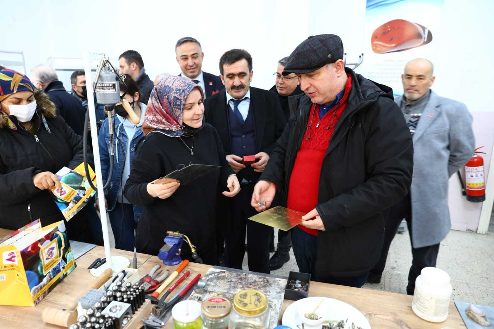 İmamoğlu, Çorum’daki çocukların kalplerine dokundu