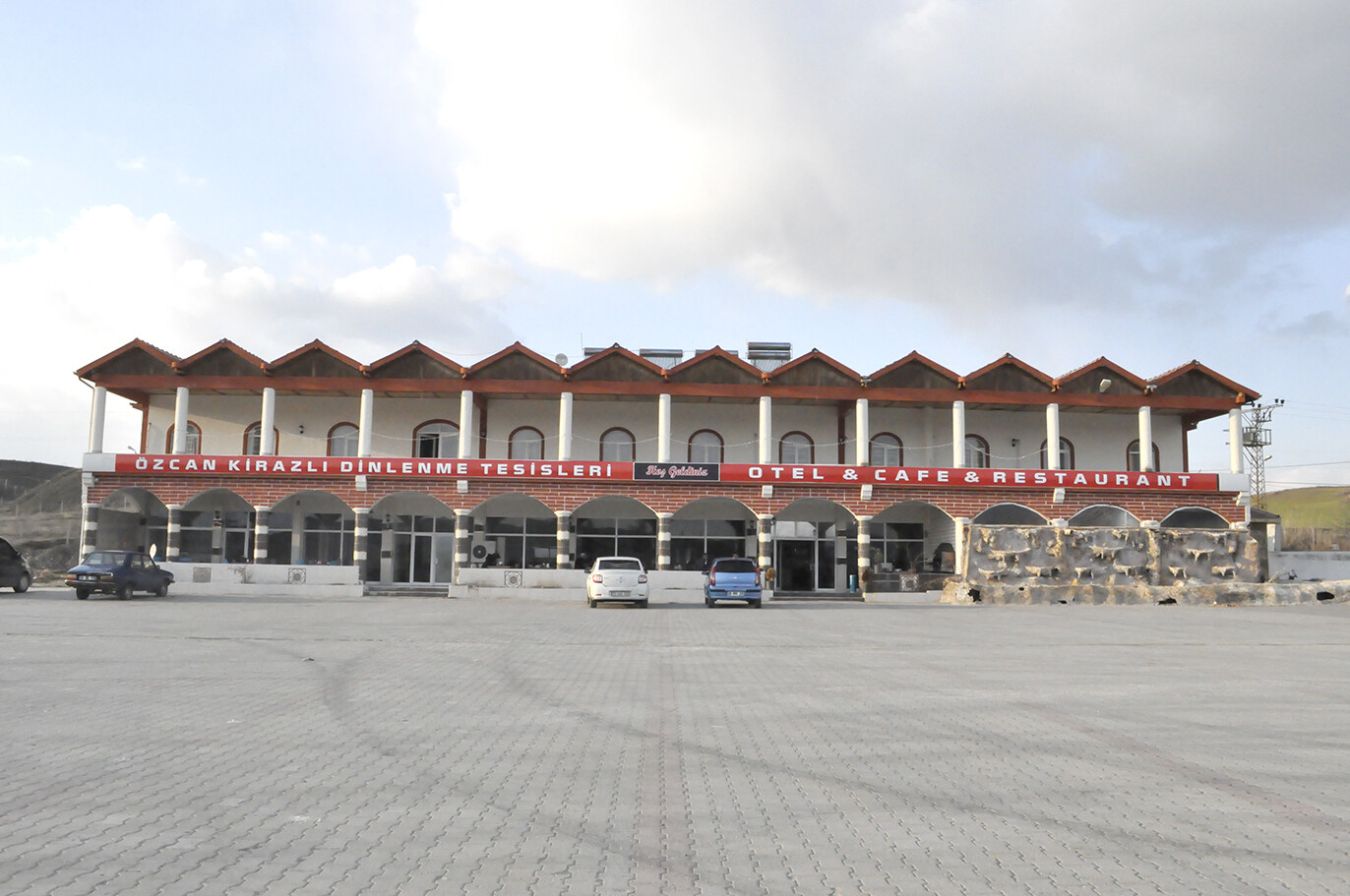 5 YILDIZLI OTEL KONFORUNDAKİ SUNGURLU OTEL HİZMETE BAŞLADI