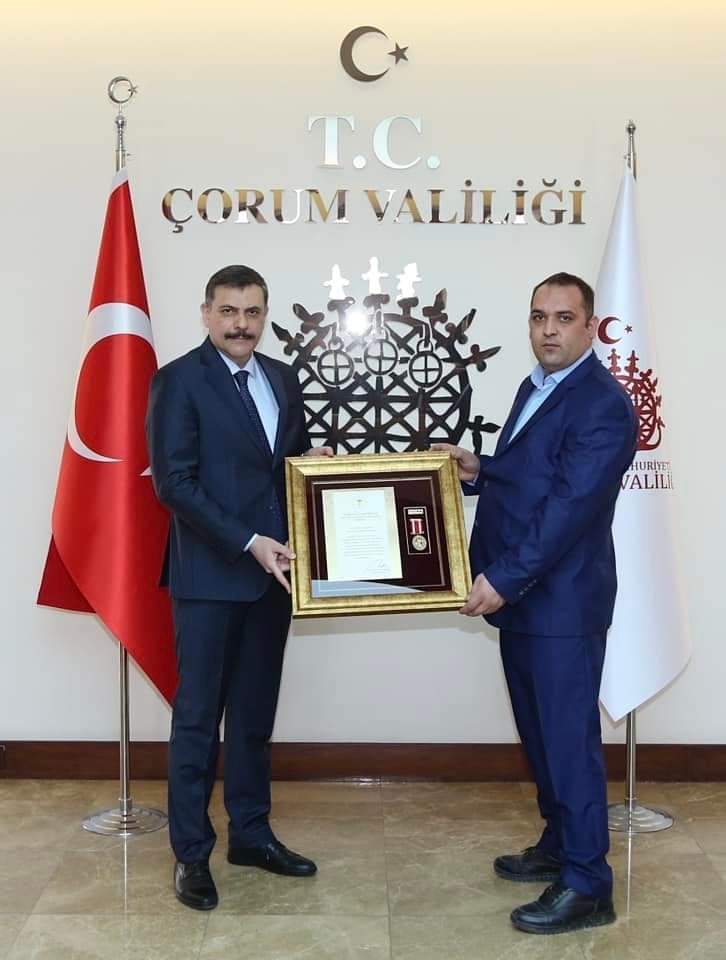 DEVLET ÖVÜNÇ MADALYA VE BERATLARI VERİLDİ