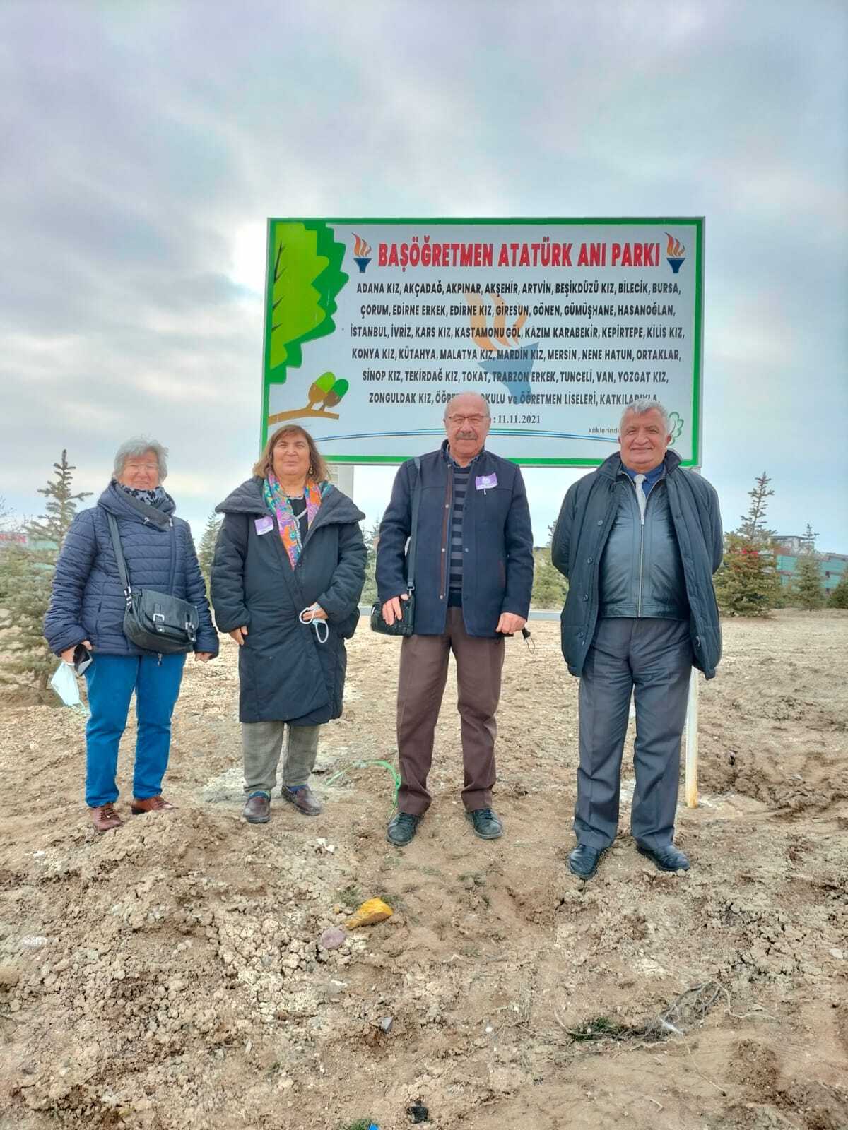 Başöğretmen Atatürk Anı Parkı’na Çorum’dan 750 fidan dikildi