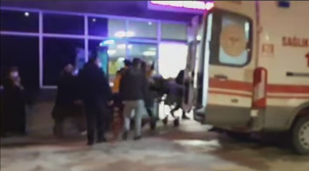 Kavgada Bıçak Kullanıldı: 1 YARALI
