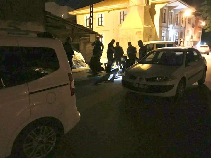 TARTIŞMADA KAN AKTI: 2 YARALI