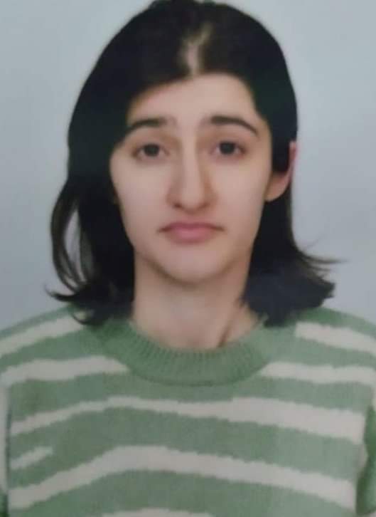 KAYIP GENÇ KIZ ARANIYOR! LÜTFEN PAYLAŞIM YAPALIM