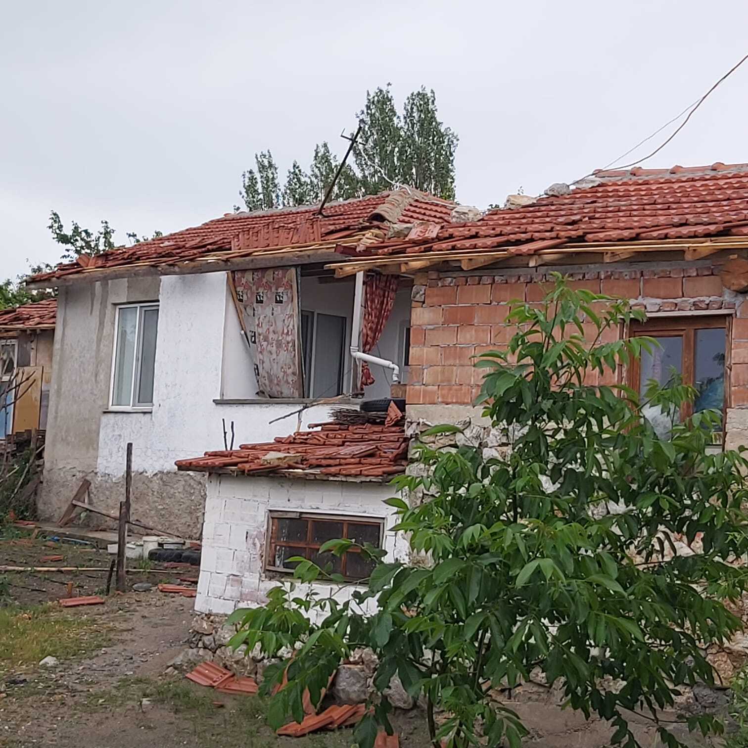 ÇORUM’DA HORTUM ÇIKTI! KAMERAYA BÖYLE YANSIDI