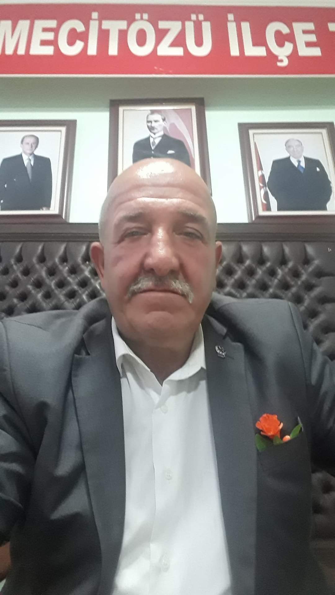 MHP MECİTÖZÜ İLÇE BAŞKANI İSTİFA ETTİ