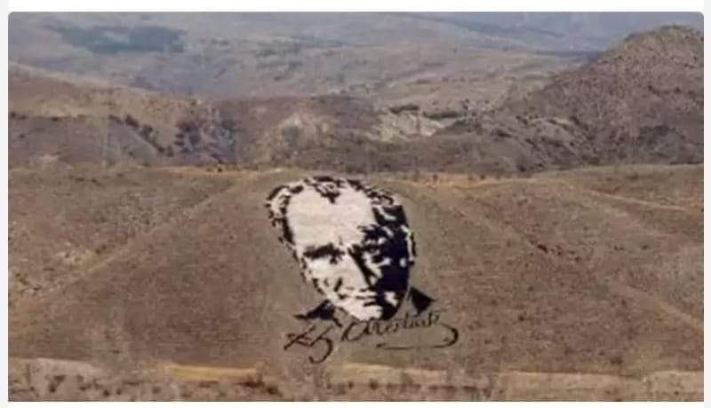 DEV ATATÜRK PORTRESİ ZAMANA YENİK DÜŞÜYOR