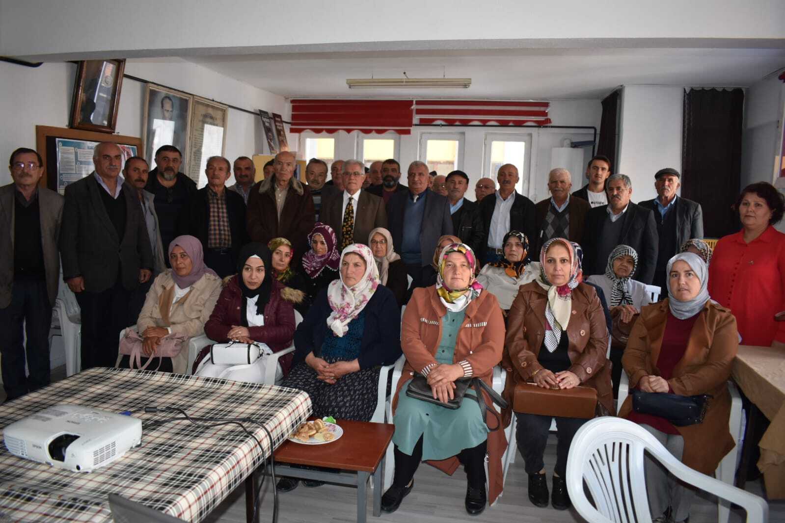 VAR, ” 20 YILDIR ÜLKEYİ SATA SATA BİTİREMEDİLER”